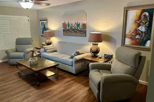 10009 W Pleasant Valley Rd, Sun City, AZ 85351 - Photo 13