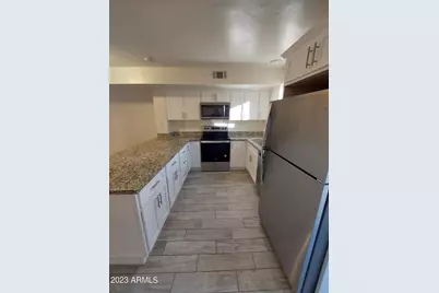 6140 W Townley Avenue, Glendale, AZ 85302 - Photo 7