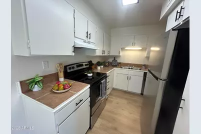 6342 N 47th Avenue, Glendale, AZ 85301 - Photo 1