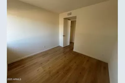 6342 N 47th Avenue, Glendale, AZ 85301 - Photo 11