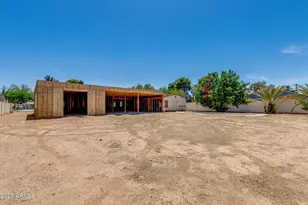 2210 W Morten Ave, Phoenix, AZ 85021 - Photo 15