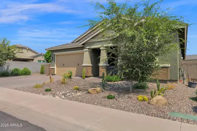 42222 W Almira Court, Maricopa, AZ 85138 - Photo 3