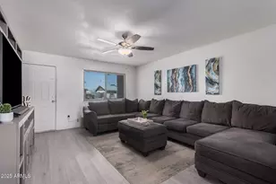 9903 N 87th Dr, Peoria, AZ 85345 - Photo 5