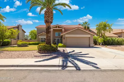 3921 E Desert Flower Lane, Phoenix, AZ 85044 - Photo 1