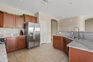 11035 E Topaz Ave, Mesa, AZ 85212 - Photo 17