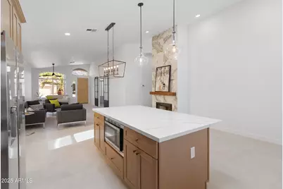 1349 E Sapium Way, Phoenix, AZ 85048 - Photo 9