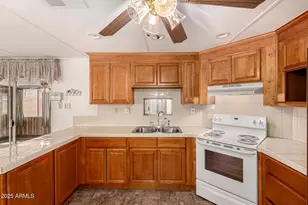 206 S 56th St, Mesa, AZ 85206 - Photo 15