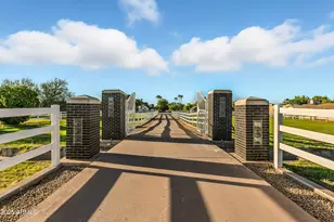 140 E Pony Ln, Gilbert, AZ 85295 - Photo 5