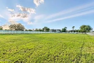 140 E Pony Ln, Gilbert, AZ 85295 - Photo 91