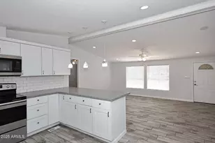 244 N Hawes Rd, Mesa, AZ 85207 - Photo 15