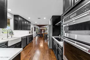 2601 E Mesquite St, Gilbert, AZ 85296 - Photo 11