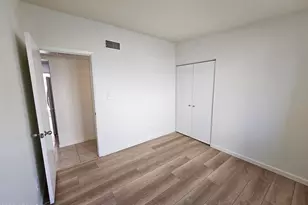 2428 E La Jolla Dr, Tempe, AZ 85282 - Photo 9