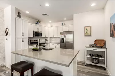 2425 W Bronco Butte Trail #2015, Phoenix, AZ 85085 - Photo 3