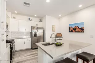 2425 W Bronco Butte Trl, Phoenix, AZ 85085 - Photo 11