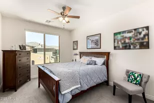 2425 W Bronco Butte Trl, Phoenix, AZ 85085 - Photo 13