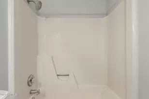 7320 N 44th Ave, Glendale, AZ 85301 - Photo 11