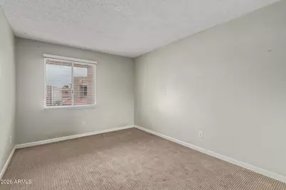 7320 N 44th Avenue, Glendale, AZ 85301 - Photo 5