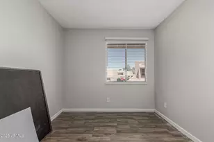 7320 N 44th Ave, Glendale, AZ 85301 - Photo 23