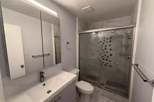 126 W Loma Vista Dr, Tempe, AZ 85282 - Photo 9