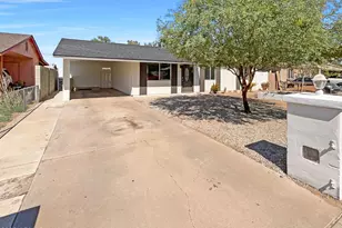 3614 N 64th Dr, Phoenix, AZ 85033 - Photo 1