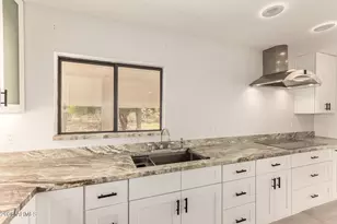 10445 S 27th Ave, Laveen, AZ 85339 - Photo 11