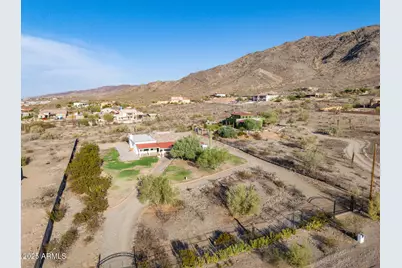 10445 S 27th Avenue, Laveen, AZ 85339 - Photo 3