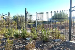 10445 S 27th Ave, Laveen, AZ 85339 - Photo 23