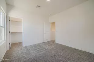 5519 S 11th Ave, Phoenix, AZ 85041 - Photo 19