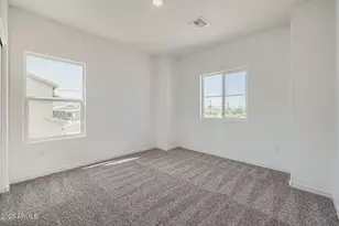 5519 S 11th Ave, Phoenix, AZ 85041 - Photo 17