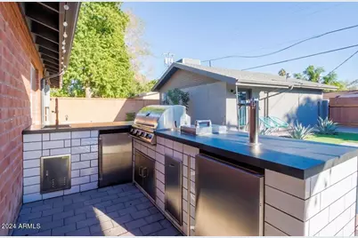 2023 W Windsor Avenue, Phoenix, AZ 85009 - Photo 11