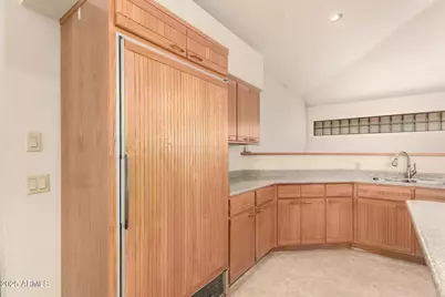 11132 W Kolina Lane, Sun City, AZ 85351 - Photo 21