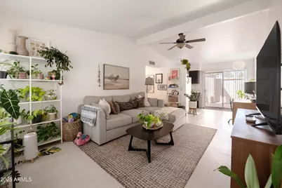 1320 E Bethany Home Road #21, Phoenix, AZ 85014 - Photo 1