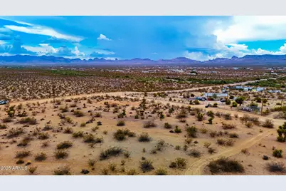 Tbd Chinle Dr Lot #4  1 Acre --, Golden Valley, AZ 86413 - Photo 13