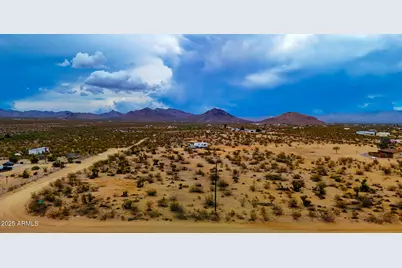 Tbd Chinle Dr Lot #4  1 Acre --, Golden Valley, AZ 86413 - Photo 17