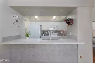 2100 W Lemon Tree Pl, Chandler, AZ 85224 - Photo 3