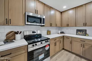 2123 E Radcliffe Dr, Tempe, AZ 85283 - Photo 9