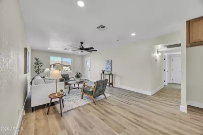 2123 E Radcliffe Drive, Tempe, AZ 85283 - Photo 5