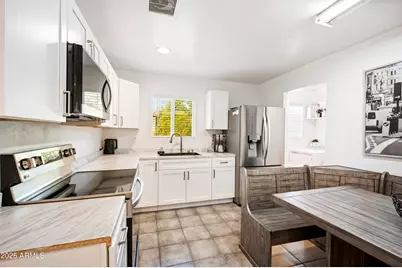 2311 N 107th Avenue, Avondale, AZ 85392 - Photo 17