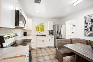 2311 N 107th Ave, Avondale, AZ 85392 - Photo 17