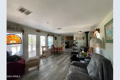 8591 E Tracy Drive, Prescott Valley, AZ 86314 - Photo 9