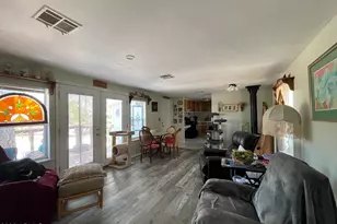 8591 E Tracy Dr, Prescott Valley, AZ 86314 - Photo 9