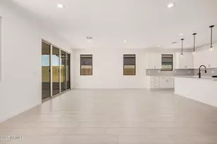 5454 W Manzanita Dr, Glendale, AZ 85302 - Photo 7