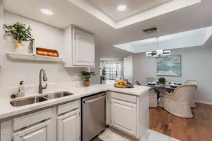 17404 N 99th Ave, Sun City, AZ 85373 - Photo 9