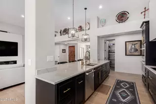 37529 N 20th St, Phoenix, AZ 85086 - Photo 17