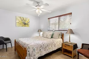 2412 N 36th Pl, Phoenix, AZ 85008 - Photo 3