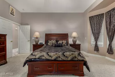 277 W Oxford Lane, Gilbert, AZ 85233 - Photo 15