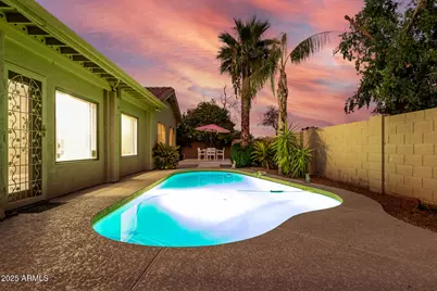 277 W Oxford Lane, Gilbert, AZ 85233 - Photo 25