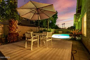 277 W Oxford Ln, Gilbert, AZ 85233 - Photo 23