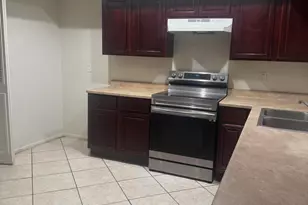 6765 N 44th Ave, Glendale, AZ 85301 - Photo 7