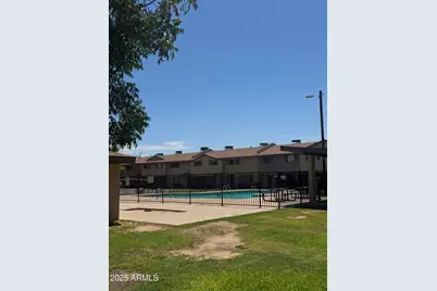 6765 N 44th Avenue, Glendale, AZ 85301 - Photo 1